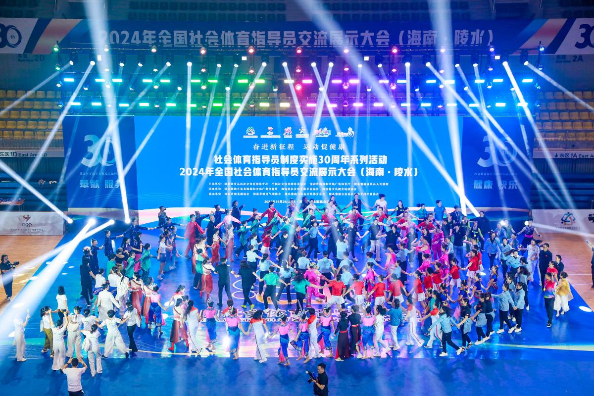 德拉富恩特：乌奈-西蒙明天能上，我们会派上最好的阵容