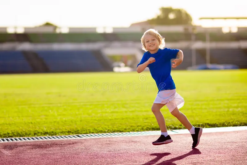 杨瀚森上5分钟送2分1板1助1帽 后三节枯坐板凳