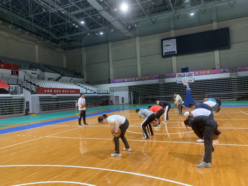 巴特勒复出19+8+6+2，波斯特打爆武切维奇，勇士送公牛七连败